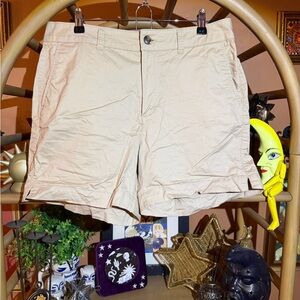 Women’s Old Navy High Waist Shorts in Tan
